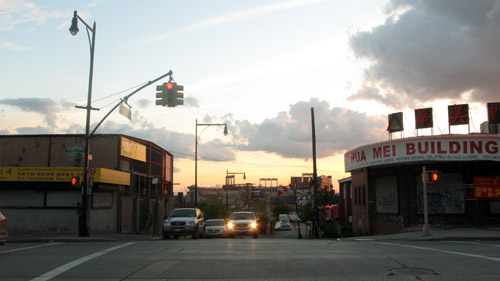 this-is-queens-03